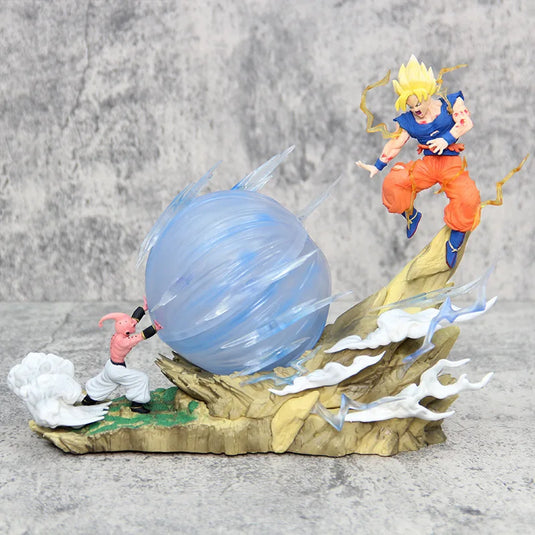 ragon Ball Z: Goku Super Saiyan vs Buu Diorama Statue | 21cm PVC Figure