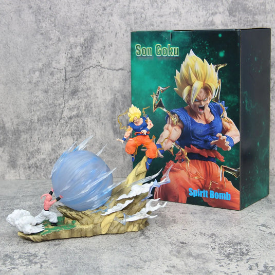 ragon Ball Z: Goku Super Saiyan vs Buu Diorama Statue | 21cm PVC Figure